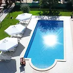 Πανσιόν Double Novigrad 6951a