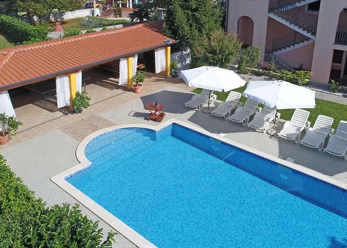 Double Novigrad 6951a 3*